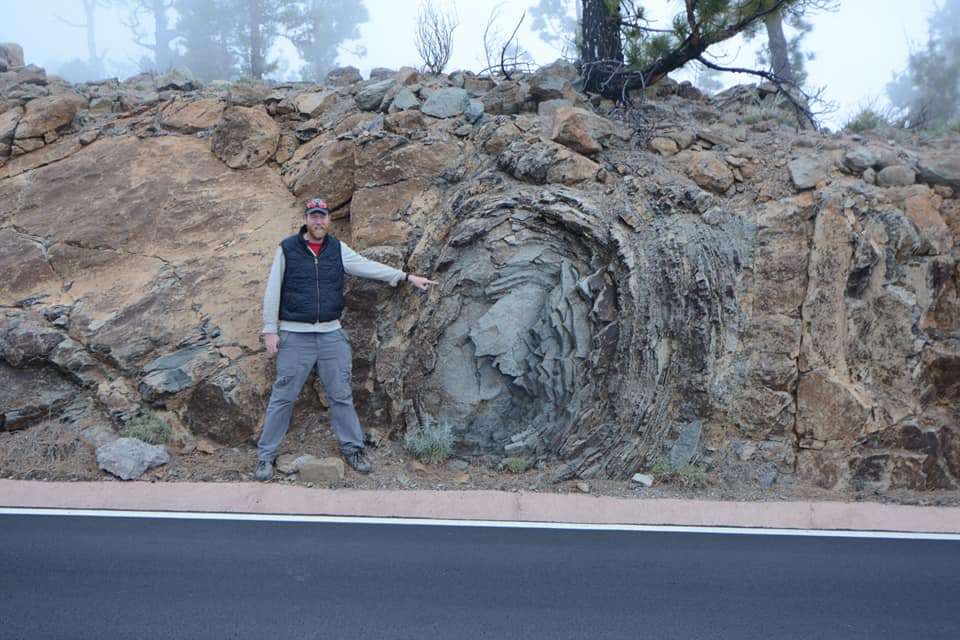 31064282_1695930283820143_2829925613140180992_n