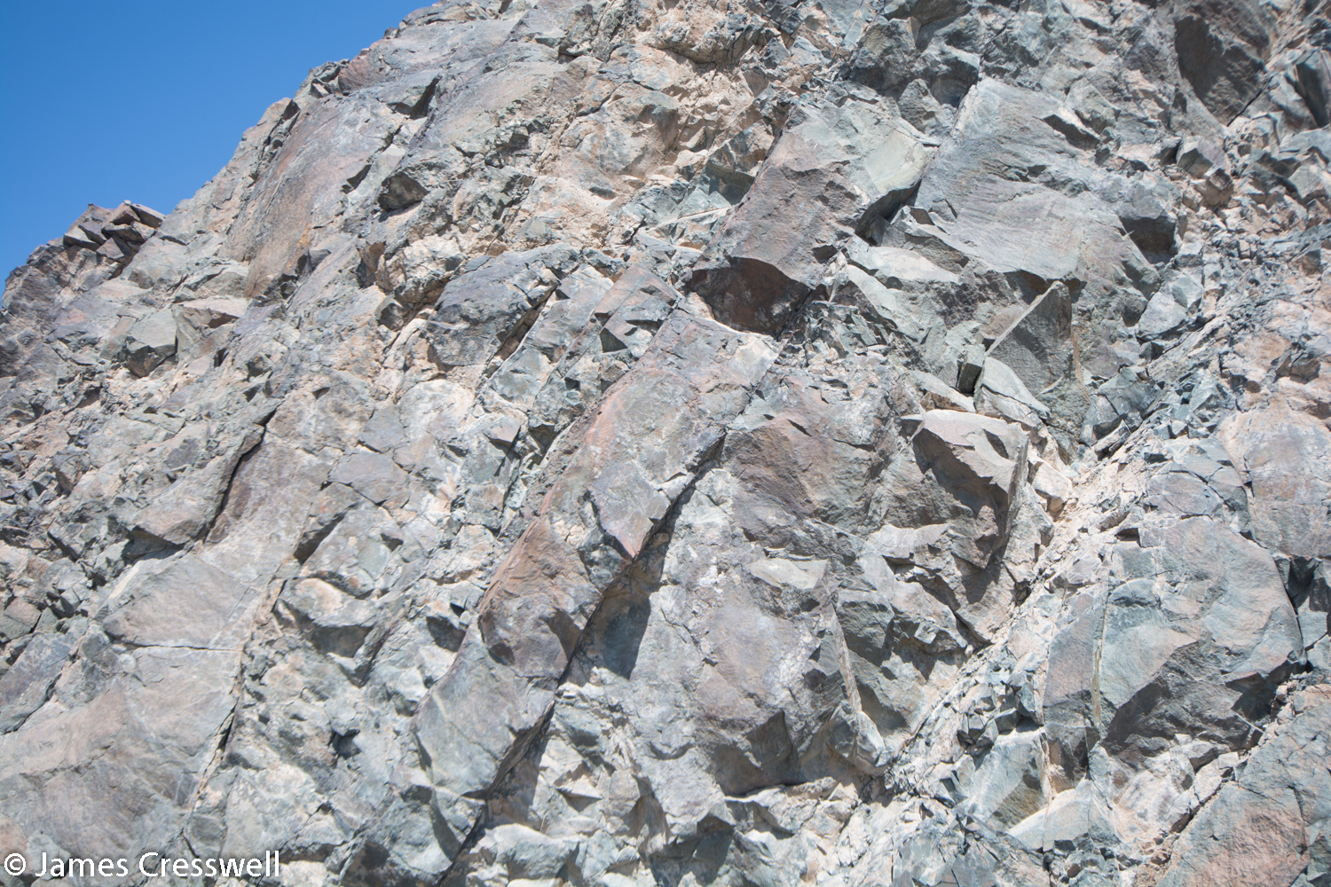 Sheeted dyke complex