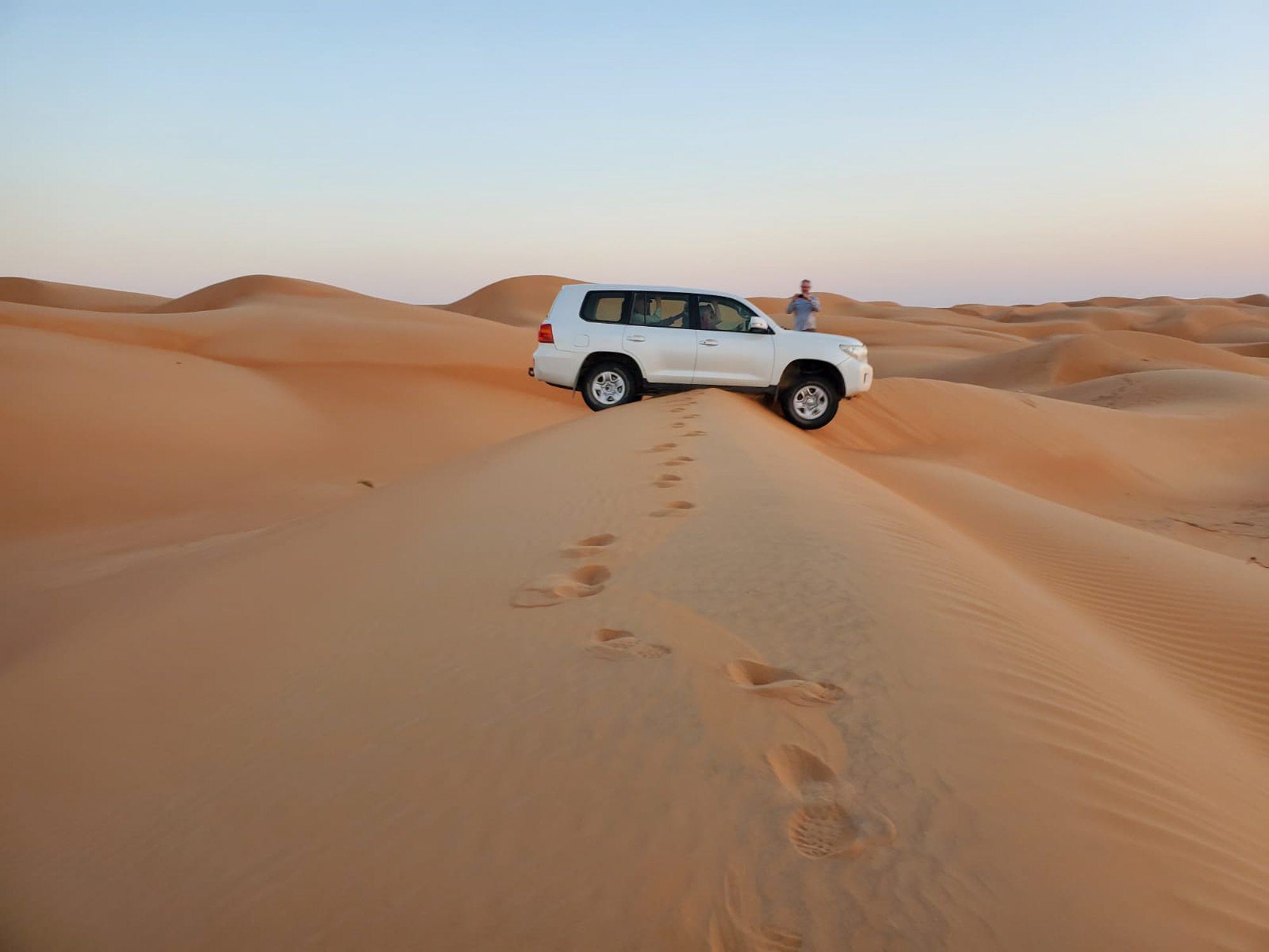 Driving in the dunes ©Michelle Arsenault
