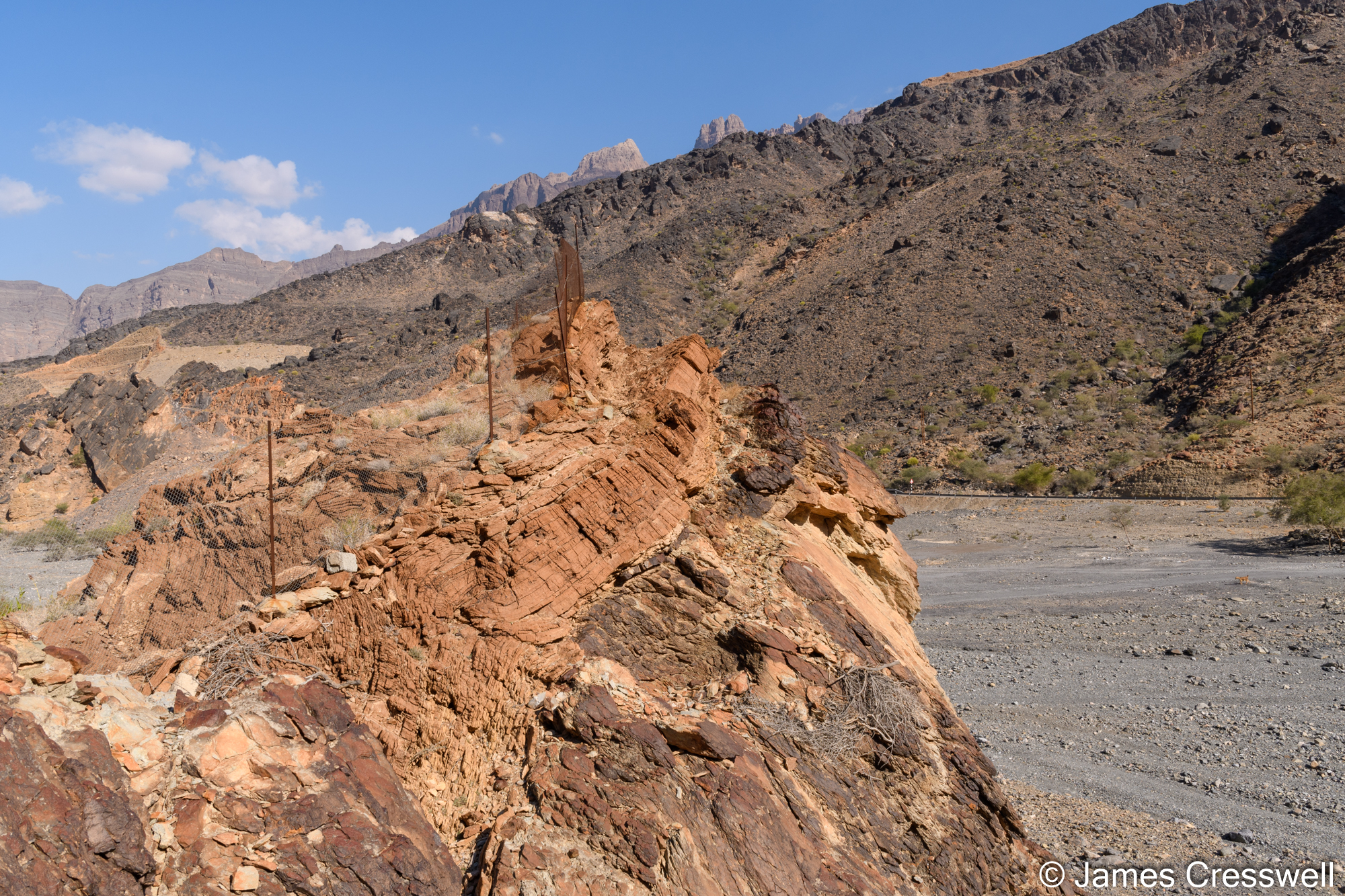 Tropical dolomite capping 712ma snowball Earth tillites.