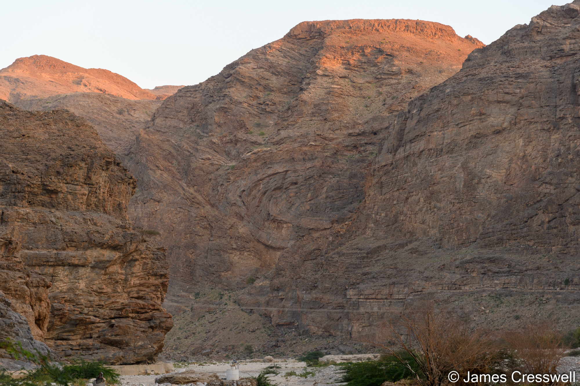 Wadi al Mayh mega sheath fold